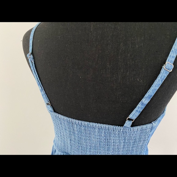 Chambray knotted-top tank - Picture 4 of 6